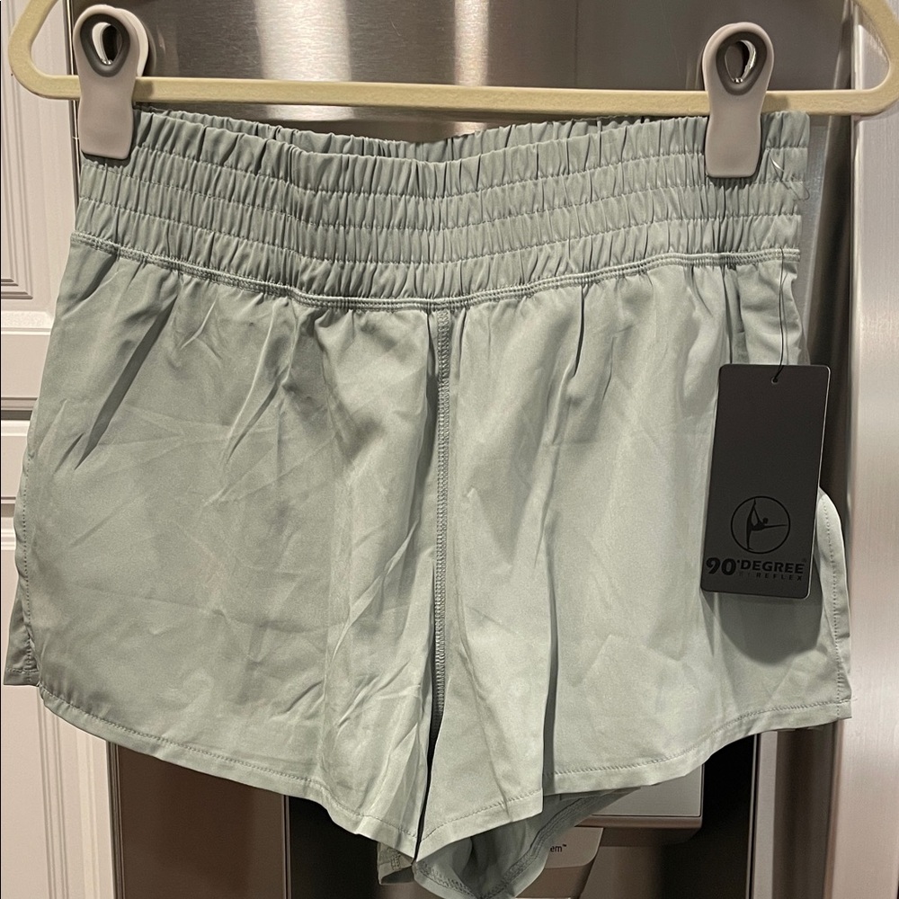 BRAND NEW WITH TAGS 90 Degree By Reflex Women's Mint Athletic Shorts